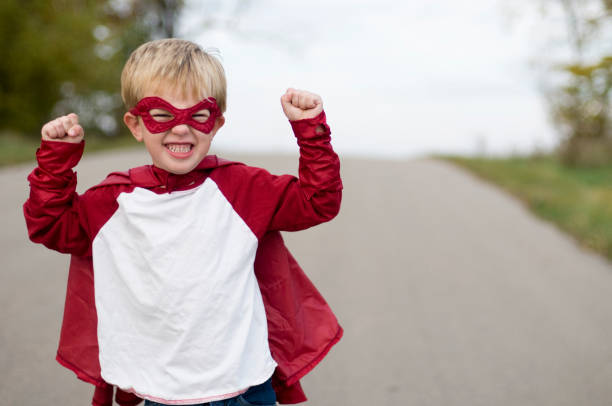 les muscles - child human muscle flexing muscles little boys photos et images de collection