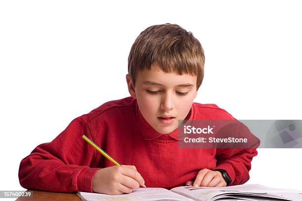 Boy Stock Foto de stock y más banco de imágenes de Niño - Niño, Niños, Mirar hacia abajo