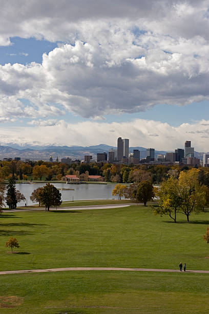 istock Downtown Denver Skyline and fall colors 157400277