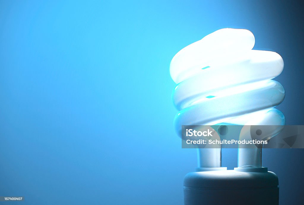 Luz azul - Foto de stock de Bombilla de bajo consumo libre de derechos