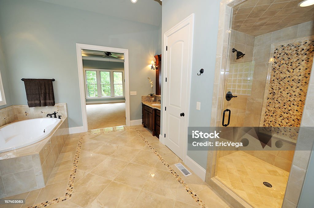 Interior de casa de banho - Foto de stock de Apartamento royalty-free