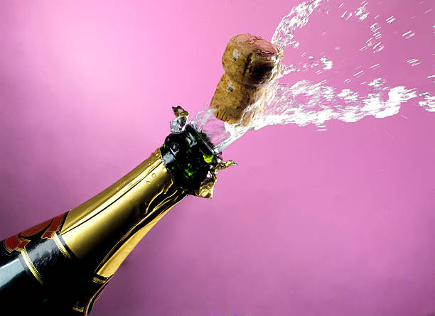 popping champagne cork  aperitif photos stock pictures, royalty-free photos & images