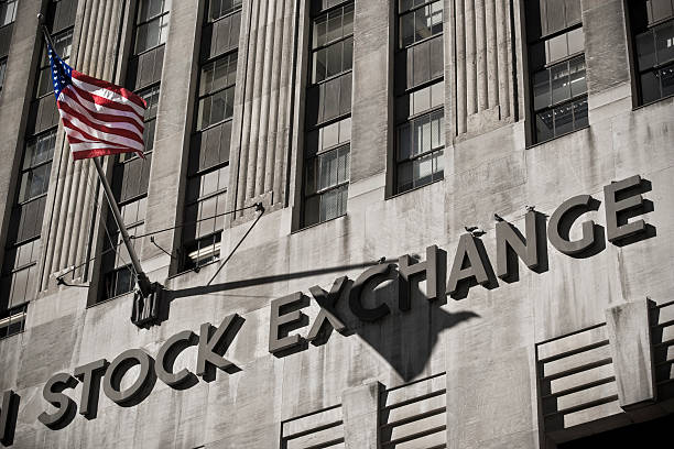 american stock exchange - borse von new york stock-fotos und bilder