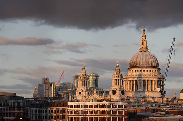 istock HUGE file of London's St. Pauls Cathedral 157403771