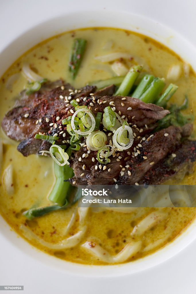 Thai la soupe aux nouilles et au bœuf - Photo de Udon libre de droits