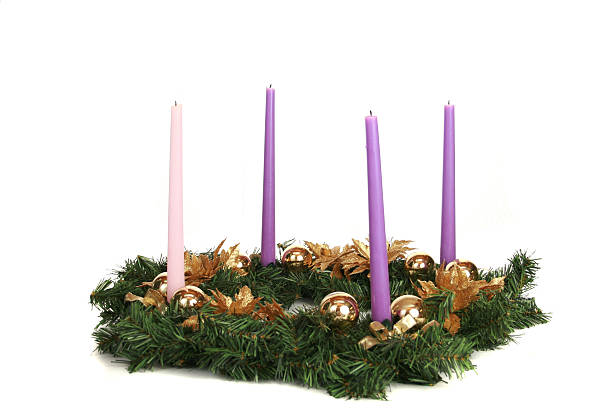 рождественский венок - advent wreath candle christmas стоковые фото и изображения