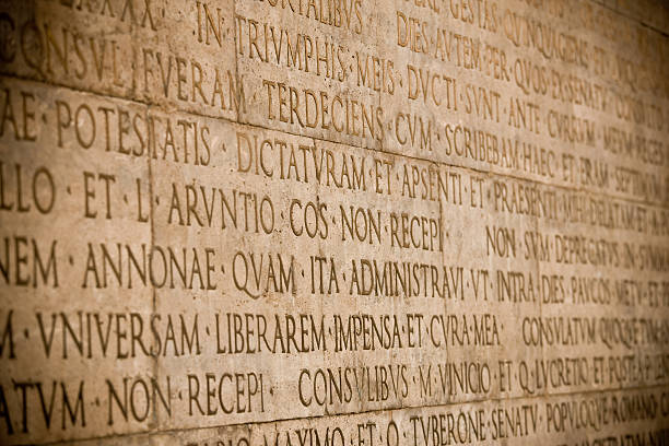 parete romane - ancient rome text latin script roman foto e immagini stock