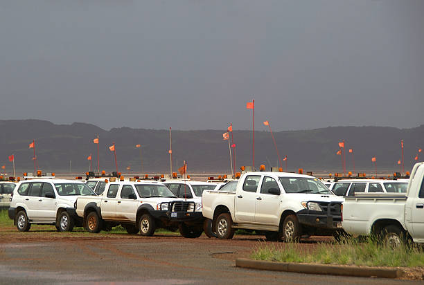 dei camion miners' - hazard lights foto e immagini stock