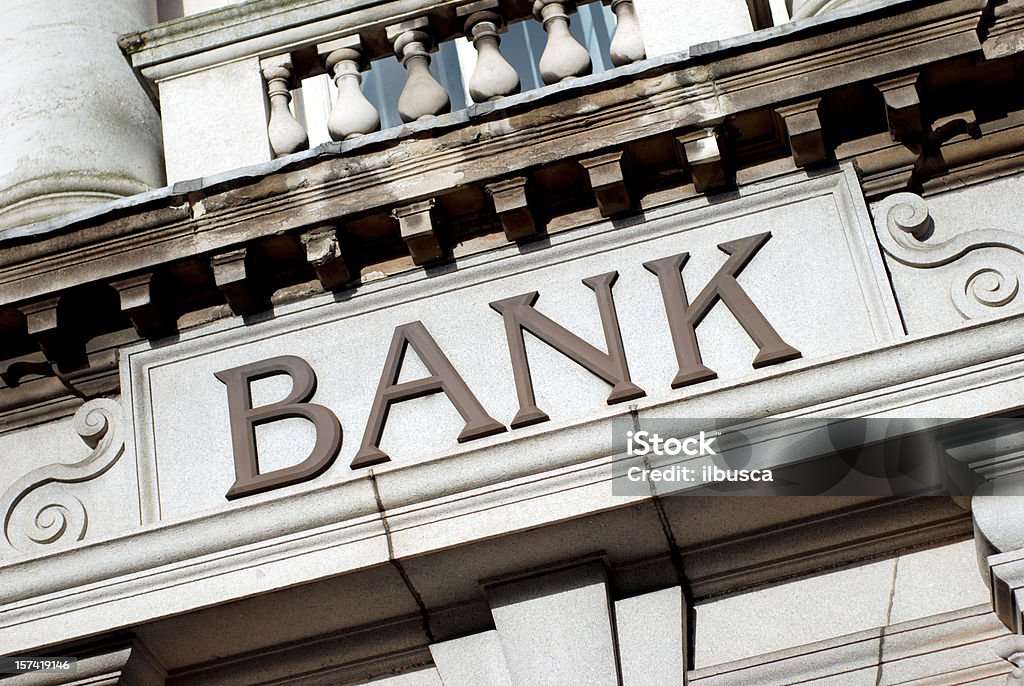 Banca di edificio di - Foto stock royalty-free di Affari