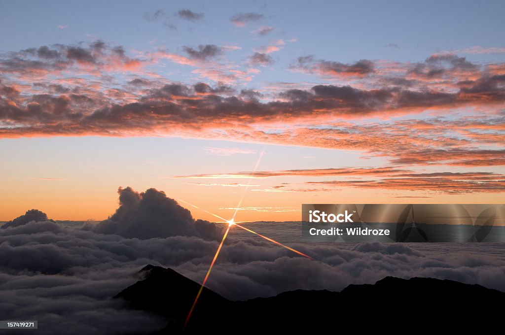 Haleakala lever du soleil - Photo de Lever du soleil libre de droits