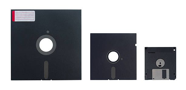 8", 5,25" und 3,5" disketten - computerdiskette stock-fotos und bilder