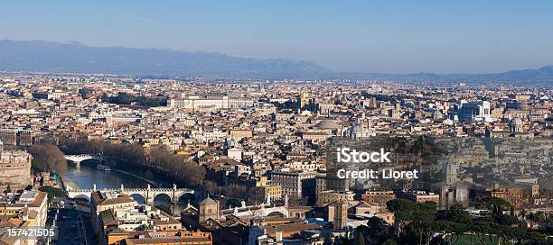 Paisaje De La Ciudad De Roma Foto de stock y más banco de imágenes de Roma - Italia - Roma - Italia, Suburbio - Zona residencial, Vista cenital