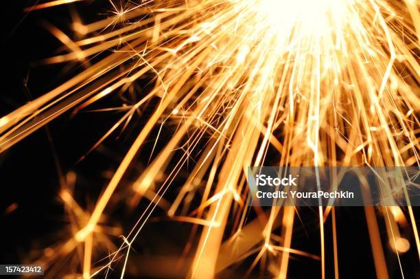 Infernolicht Stockfoto und mehr Bilder von Feuerwerk - Feuerwerk, Makrofotografie, Abstrakt