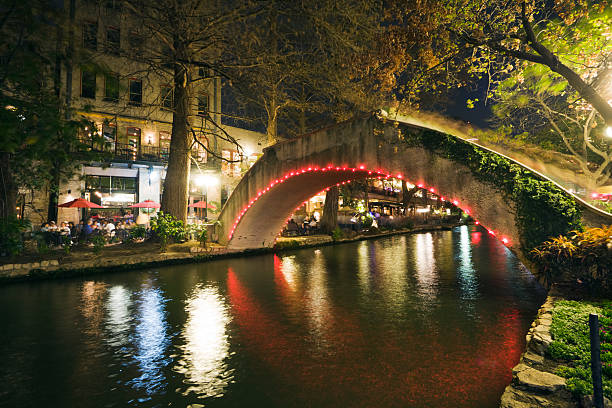 istock San Antonio Riverwalk Night Life, Sidewalk Cafes Along Texas River 157424153