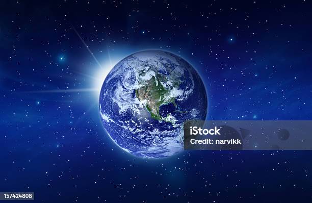 Planeta Terra Com O Sol Por Trás Subida - Fotografias de stock e mais imagens de As Américas - As Américas, Astronomia, Constelação