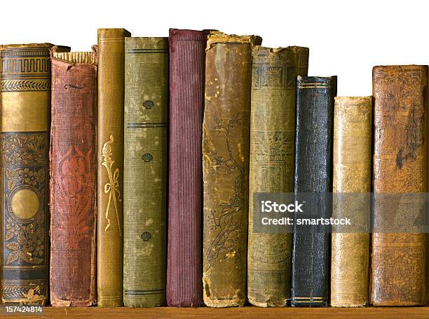 Livro Antigo De Alta Resolução - Fotografias de stock e mais imagens de Lombada de Livro - Lombada de Livro, Antiguidade, Estilo retro