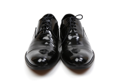 Zapatos de la serie vestido negro photo