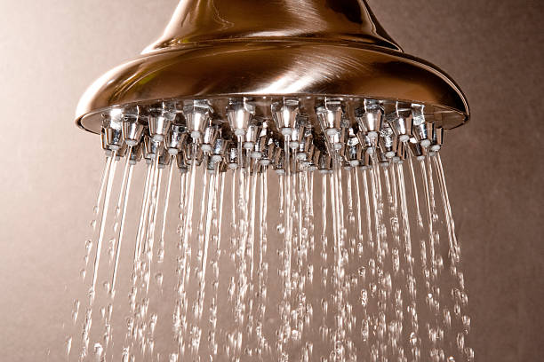豪華なシャワーヘッド - shower falling water water heat ストックフォトと画像