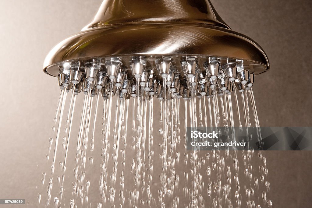 Роскошный душ головка - Стоковые фото Душевая роялти-фри