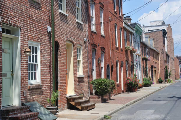 istock Old Neighborhood in Baltimore 157425281
