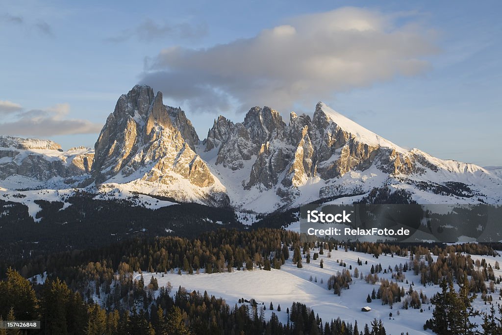 Ботинки Alpenglow с в Sella горы, Доломитовые Альпы (XXXL - Стоковые фото Лангкофель роялти-фри