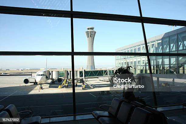 Flughafen Gate Shanghai Stockfoto und mehr Bilder von Außenaufnahme von Gebäuden - Außenaufnahme von Gebäuden, Flughafen, Futuristisch