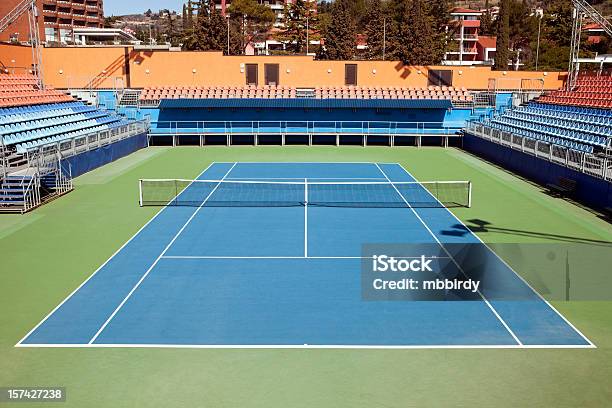 Courts De Ténis - Fotografias de stock e mais imagens de Ténis - Desporto com Raqueta - Ténis - Desporto com Raqueta, Campo Desportivo, Piso rápido