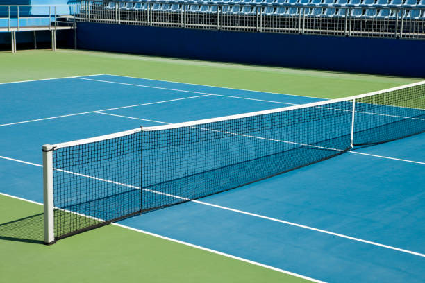 Tennis hard court. Canon 5D Mk II.
