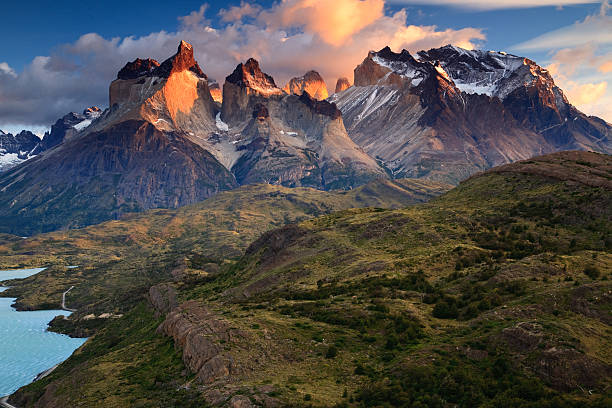 istock Los Cuernos and Monte Almirante Nieto 157427396