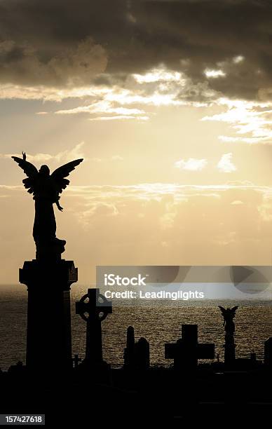 Ángel En Sunrise Foto de stock y más banco de imágenes de Australia - Australia, Cementerio, Color - Tipo de imagen