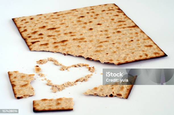 Szczęśliwy Jewish Pesach - zdjęcia stockowe i więcej obrazów Maca - Maca, Serce - Symbol idei, Fotografika