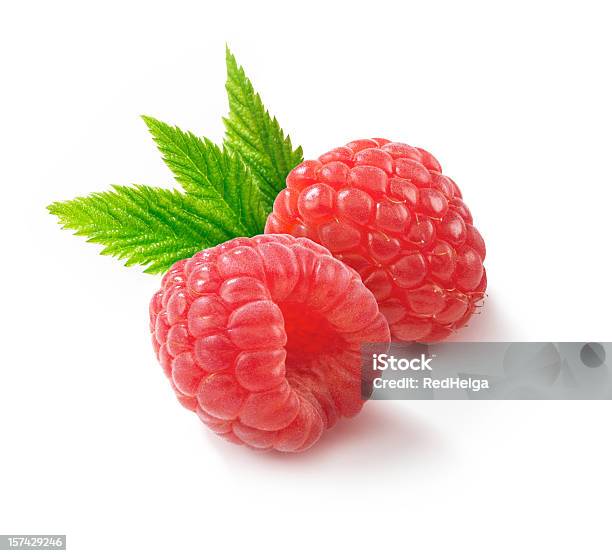 Himbeeren Zwei Mit Leafs Stockfoto und mehr Bilder von Himbeere - Himbeere, Freisteller – Neutraler Hintergrund, Weißer Hintergrund