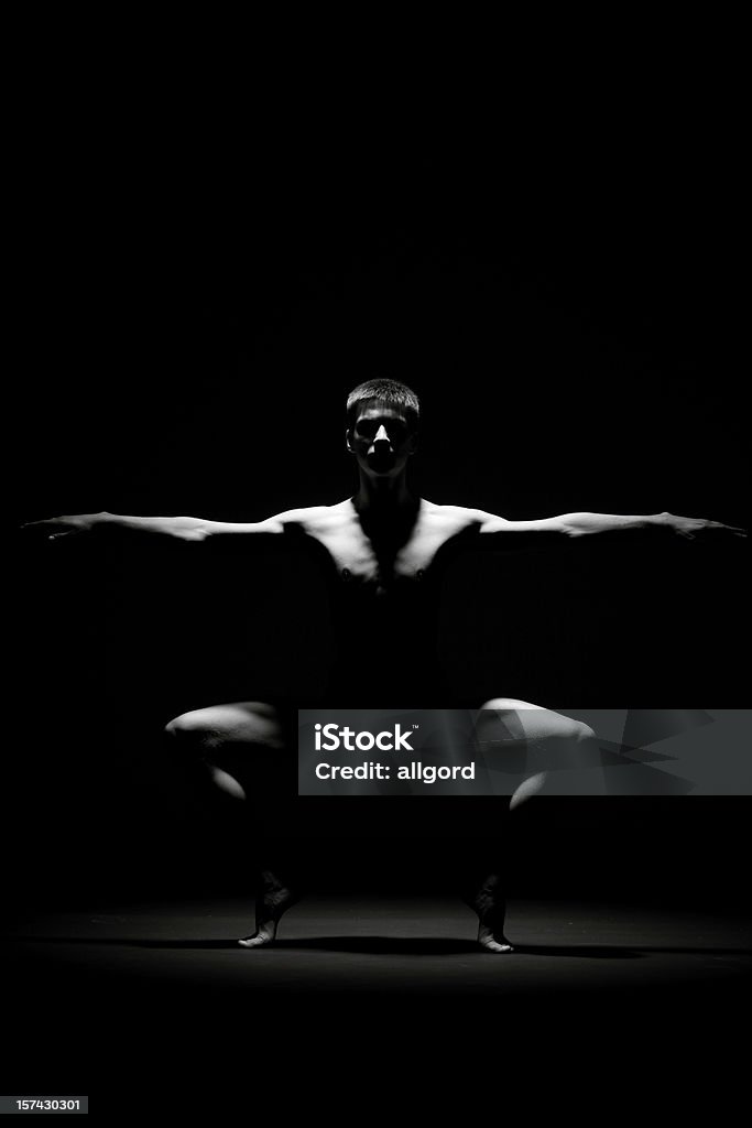 Ballerino di danza classica. - Foto stock royalty-free di Ballerino - Artista di spettacolo