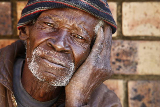 istock Wrinkled senior black man 157431555