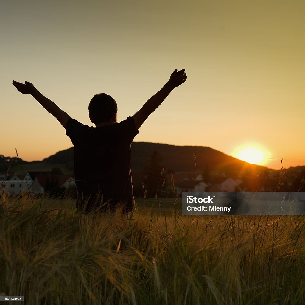 Ragazzo di libertà - Foto stock royalty-free di Adulto