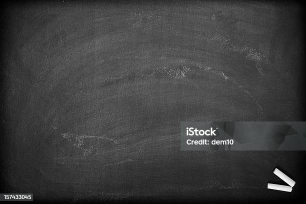 Vuoto Chalkboard Sfondo - Fotografie stock e altre immagini di Gessetto da lavagna - Gessetto da lavagna, Texture - Descrizione generale, Annuncio