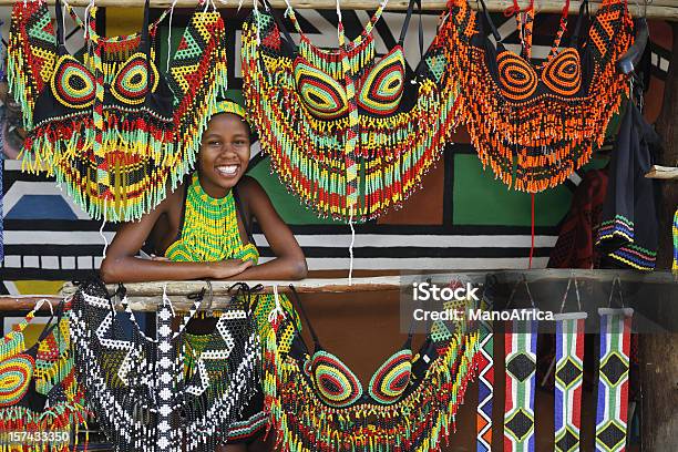 Zulu Woman With Souvenirs Stock Photo - Download Image Now - Durban, South Africa, Zulu Tribe