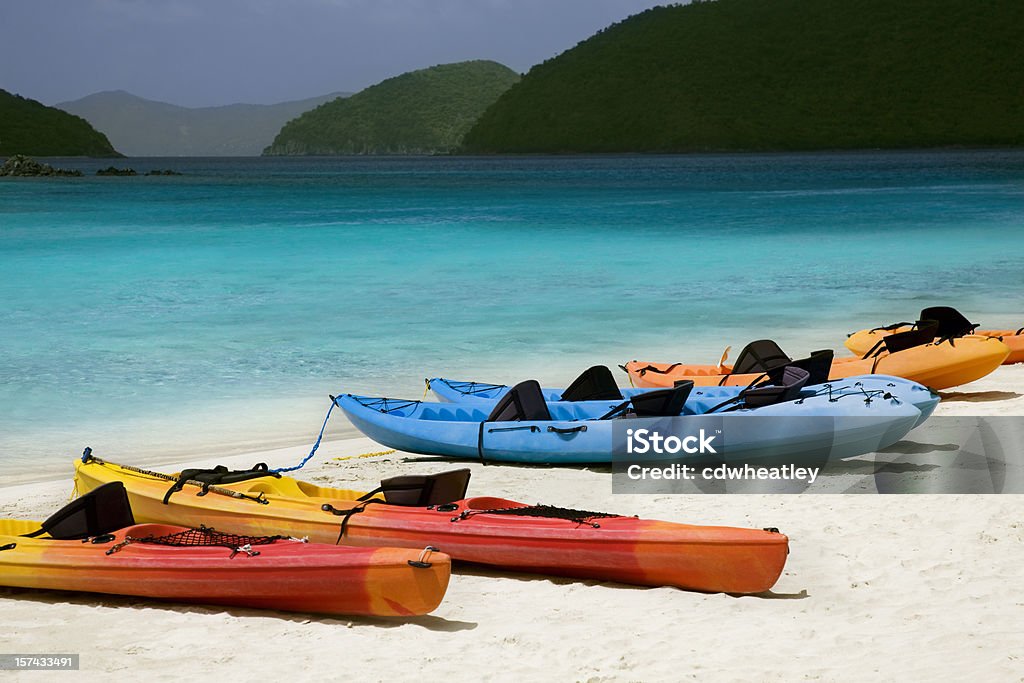 Kajaki w Cinnamon Bay, St.John, Wyspy Dziewicze Stanów Zjednoczonych - Zbiór zdjęć royalty-free (Kajak)