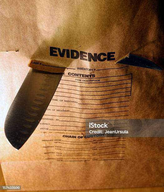 Verbrechen Stockfoto und mehr Bilder von Messer - Messer, Beweismittel, Papiertüte