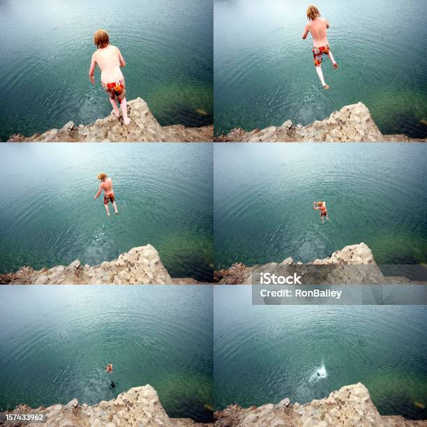 Cliff Jump Sequenza - Fotografie stock e altre immagini di Lago - Lago, Acqua, Adulto