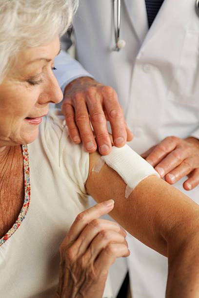 istock doctor and patient 157434058