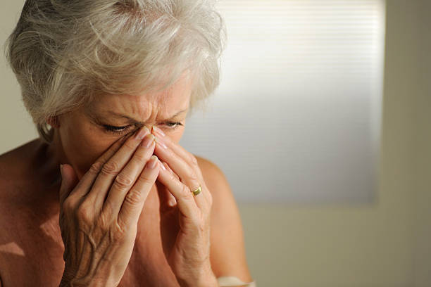 istock senior in pain 157434773