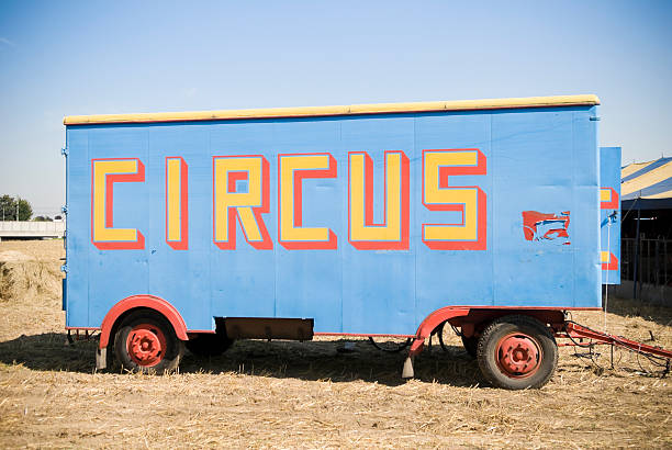 istock Circus car in field, copy space 157434791