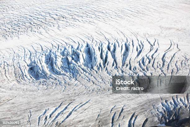 Glacial Szczelinami - zdjęcia stockowe i więcej obrazów Fotografika - Fotografika, Głęboki, Głęboki śnieg