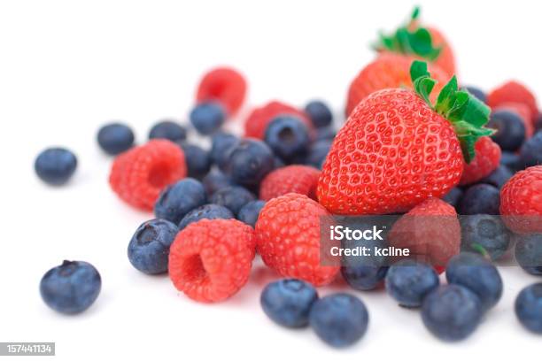 Beeren Stockfoto und mehr Bilder von Beere - Obst - Beere - Obst, Variation, Amerikanische Heidelbeere