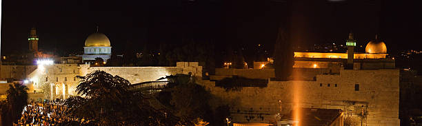 иерусалим at night panorama - el aqsa стоковые фото и и�зображения