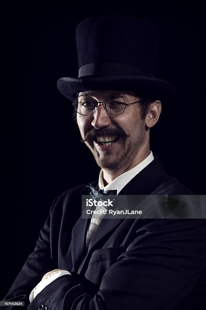 Cavalheiro/bigode sorrindo elegante homem de negócios - Foto de stock de Homens royalty-free