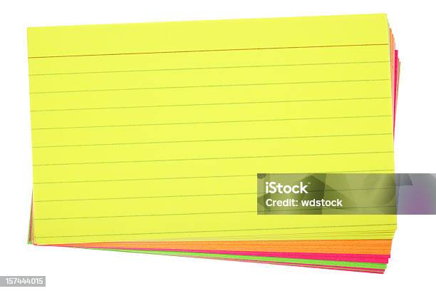 Kolorowe Index Cards - zdjęcia stockowe i więcej obrazów Karta katalogowa - Karta katalogowa, Żółty, Białe tło