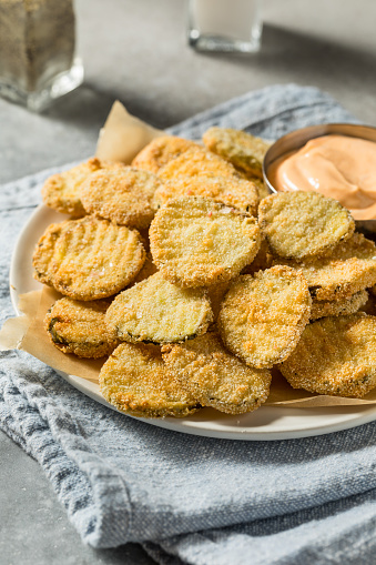 Homemade Deep Fried Pickles with Spicy Mayo