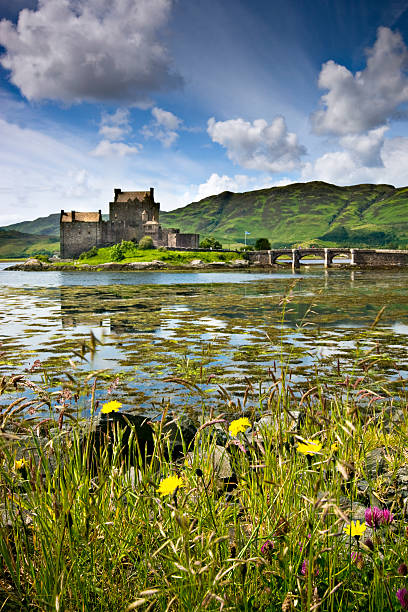 Eilean Donan Castle Eilean Donan Castle - Scotland - UK scottish highlands castle stock pictures, royalty-free photos & images